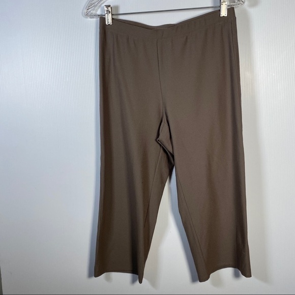 EILEEN FISHER Brownish gray Capris. Elastic waist. Crepe feel fabric. Size PM - Picture 1 of 4